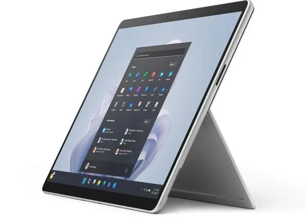 Лаптоп Microsoft Surface PRO 9 Intel Core i5-1235U 1.30 GHz, 12 MB cache, 8GB, SSD 256GB - QEZ-00004