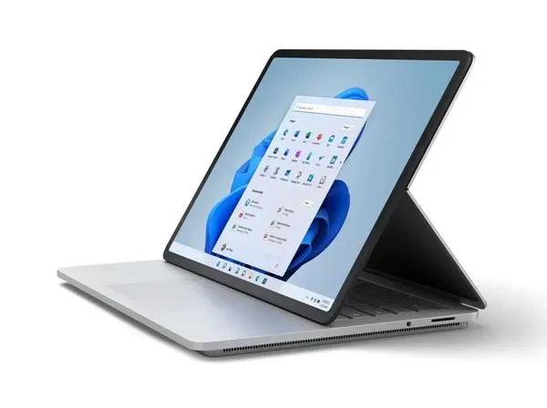 Лаптоп Microsoft Surface Laptop Studio Intel Core i5-11300H 3.10 GHz, 8 MB cache, 16GB, SSD 256GB - THR-00024