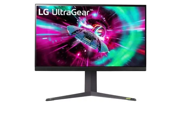 LG  32", UltraGear IPS 1ms, AG, UHD 4K (3840x2160), 144Hz, HDR 400, 700:1, 400cd/m2, DCI-P3 95%, USB3.0 (1up/2down) - 32GR93U-B