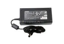 Заряднo за лаптоп Toshiba, 180W/19V/9.5A, букса - 5.5mm 2.5mm